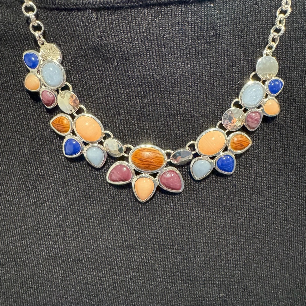 Costume Jewelry Silver Chain Multi Color Blues Oranges/Peach/Pinks Lobster Claw
